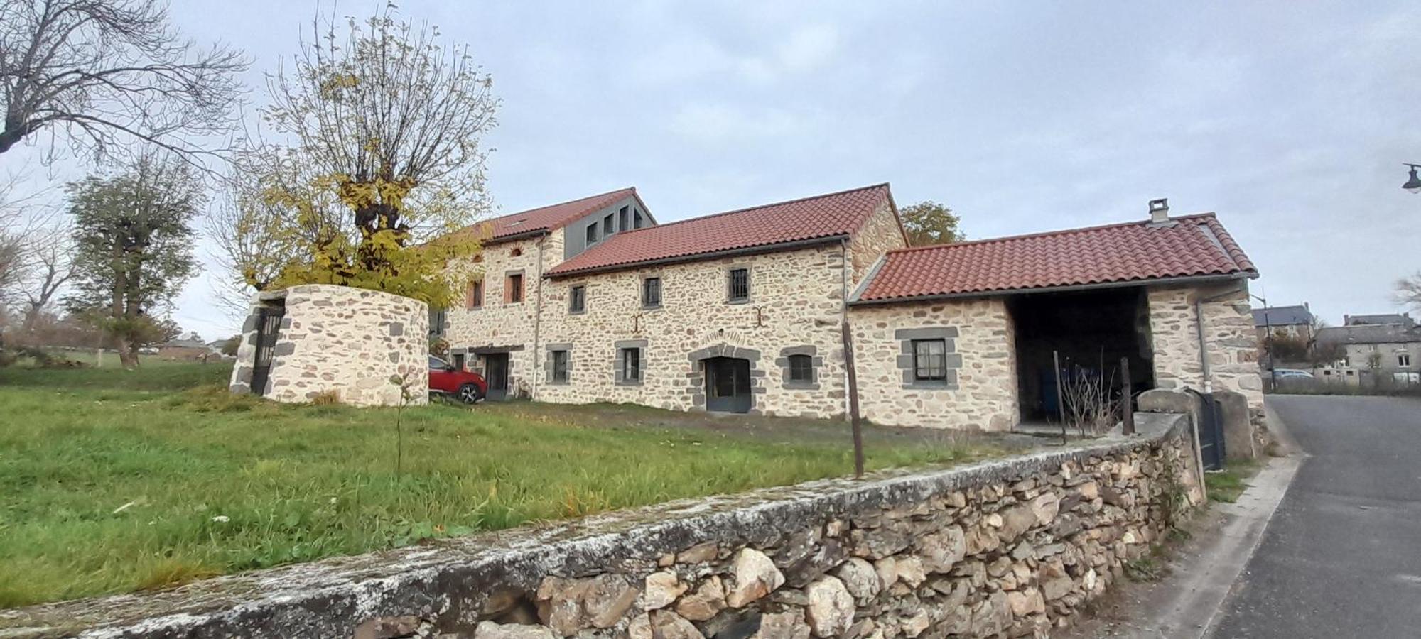 Relais Du Lac De La Truyere Anglards de Saint Flour المظهر الخارجي الصورة